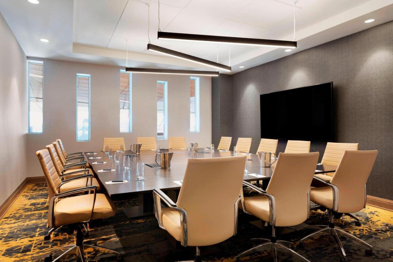 Sheraton Saint-Hyacinthe Hotel Zewnętrze zdjęcie